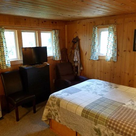 Northwoods Cottage Bed And Breakfast Fairbanks Bagian luar foto